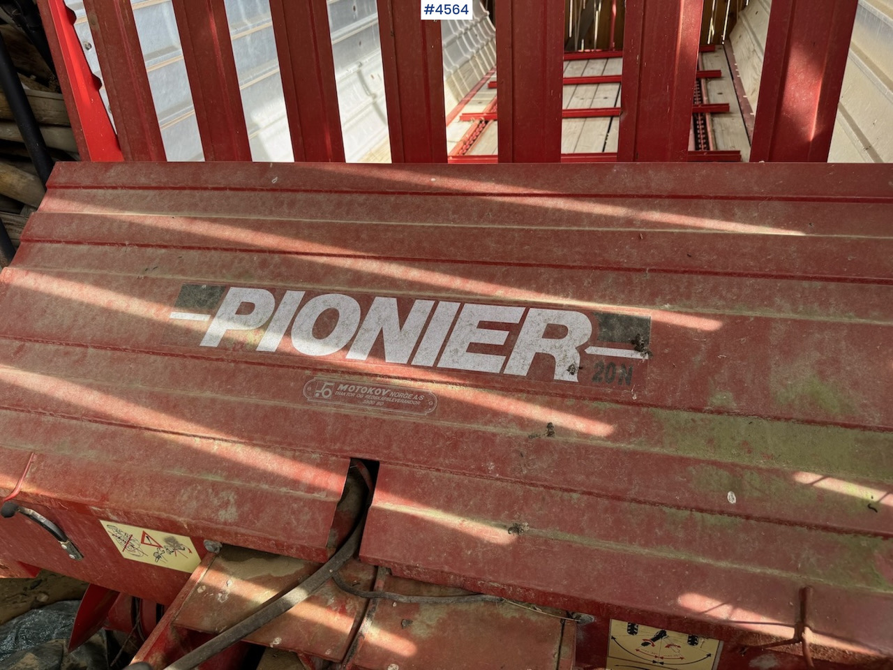 Sip Pioneer 20 N Loader - Pašarų tvarkymo technika: foto 5 Sip Pioneer 20 N Loader - Pašarų tvarkymo technika: foto 5