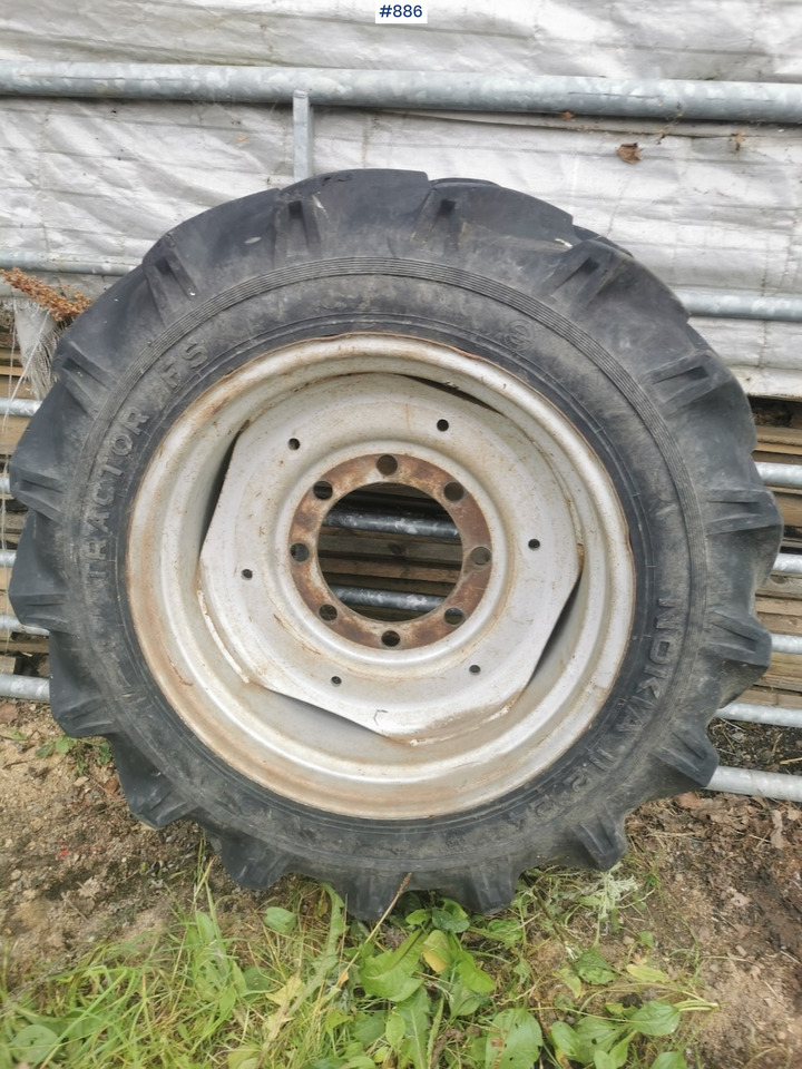 Wheel set on Deutz-Fahr 3.60 - Ratas - Žemės ūkio technika: foto 5 Wheel set on Deutz-Fahr 3.60 - Ratas - Žemės ūkio technika: foto 5