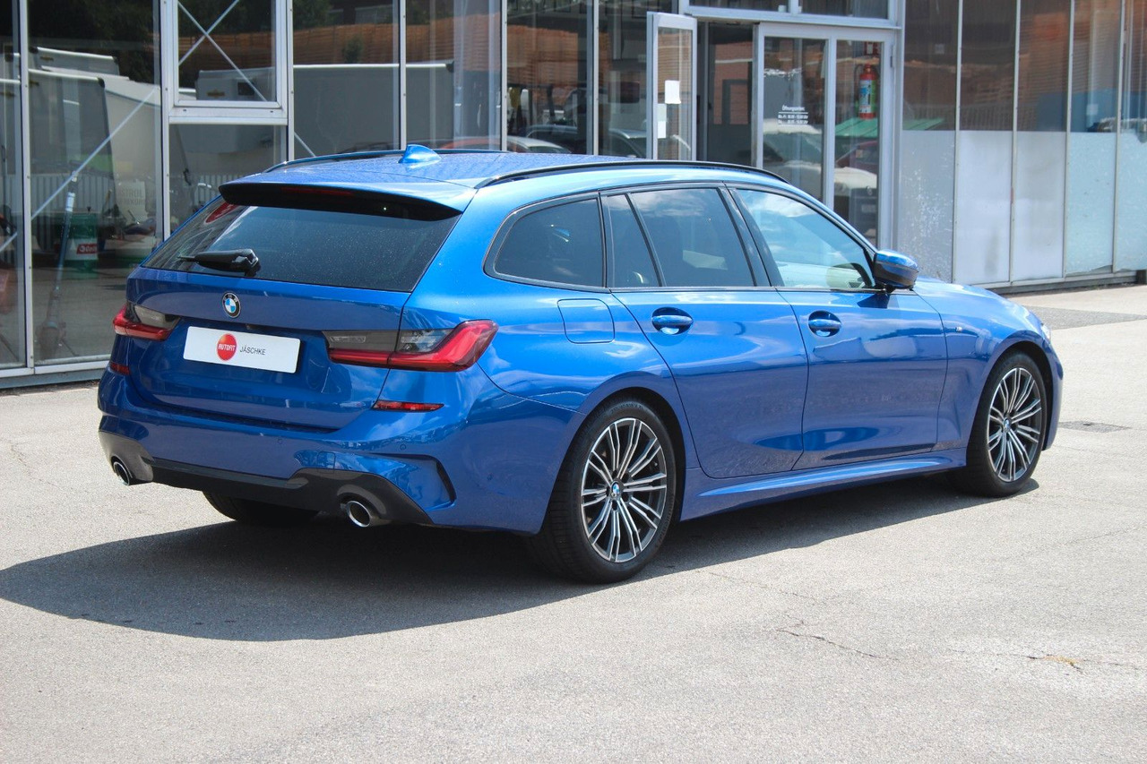 BMW 320 Touring d M Sport Laser Alcantara Harman Kar - Universalas: foto 2 BMW 320 Touring d M Sport Laser Alcantara Harman Kar - Universalas: foto 2