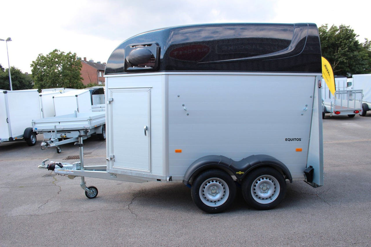 Humbaur Equitos Alu Plus 2400 Pferdeanhänger Sattelkamme - Gyvulių pervežimo priekaba: foto 5 Humbaur Equitos Alu Plus 2400 Pferdeanhänger Sattelkamme - Gyvulių pervežimo priekaba: foto 5