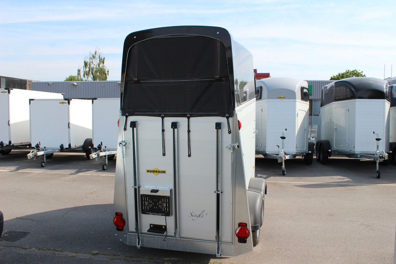 Humbaur Single Alu 1600 Pferdeanhänger Sattelkammer - Gyvulių pervežimo priekaba: foto 5 Humbaur Single Alu 1600 Pferdeanhänger Sattelkammer - Gyvulių pervežimo priekaba: foto 5