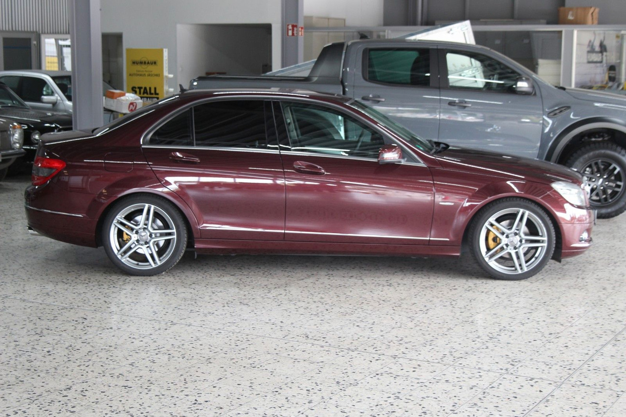 Mercedes-Benz C 230 Avantgarde Automatik sehr gepflegt! 130tKM - Sedanas: foto 5 Mercedes-Benz C 230 Avantgarde Automatik sehr gepflegt! 130tKM - Sedanas: foto 5