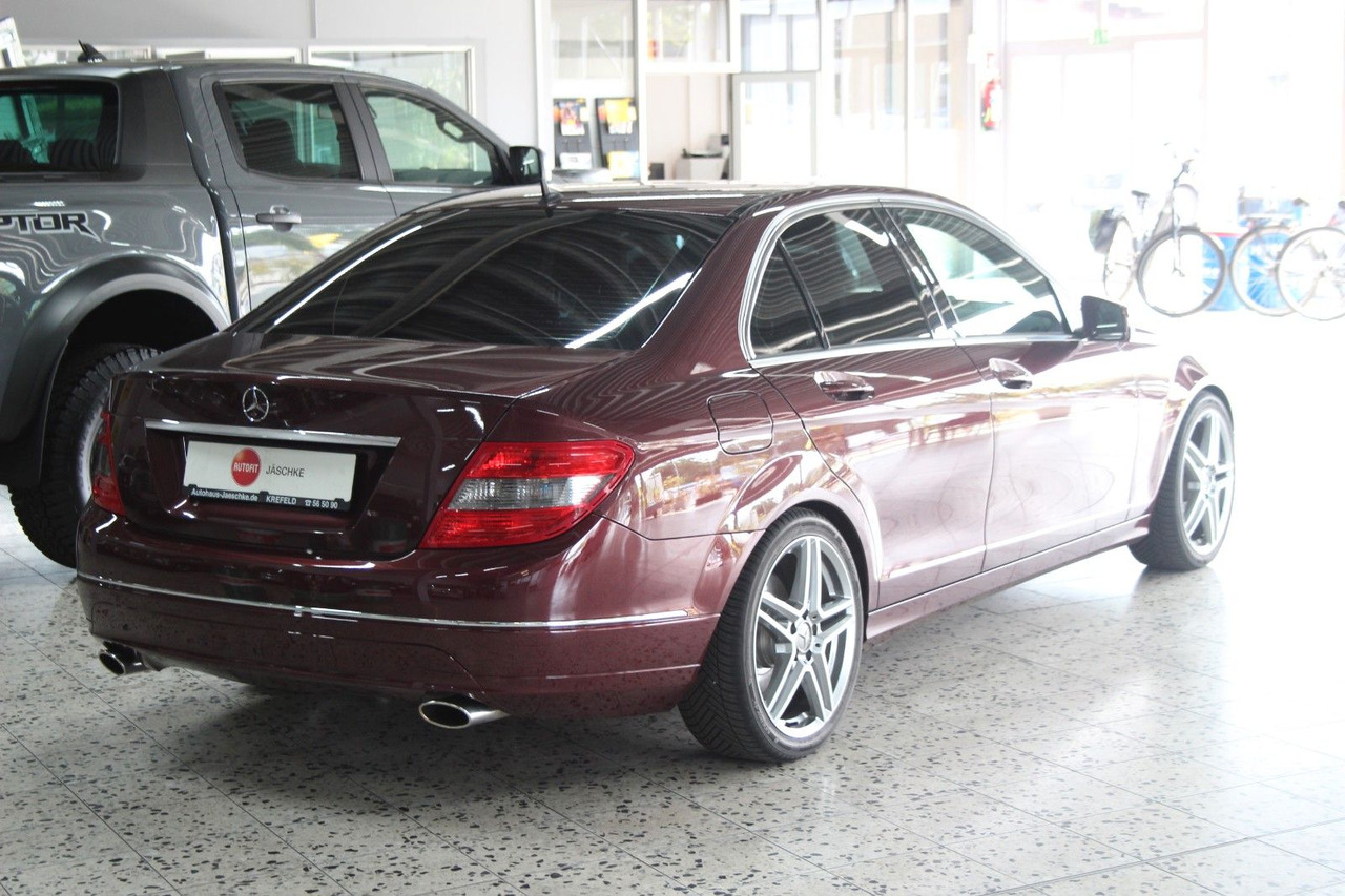 Mercedes-Benz C 230 Avantgarde Automatik sehr gepflegt! 130tKM - Sedanas: foto 2 Mercedes-Benz C 230 Avantgarde Automatik sehr gepflegt! 130tKM - Sedanas: foto 2