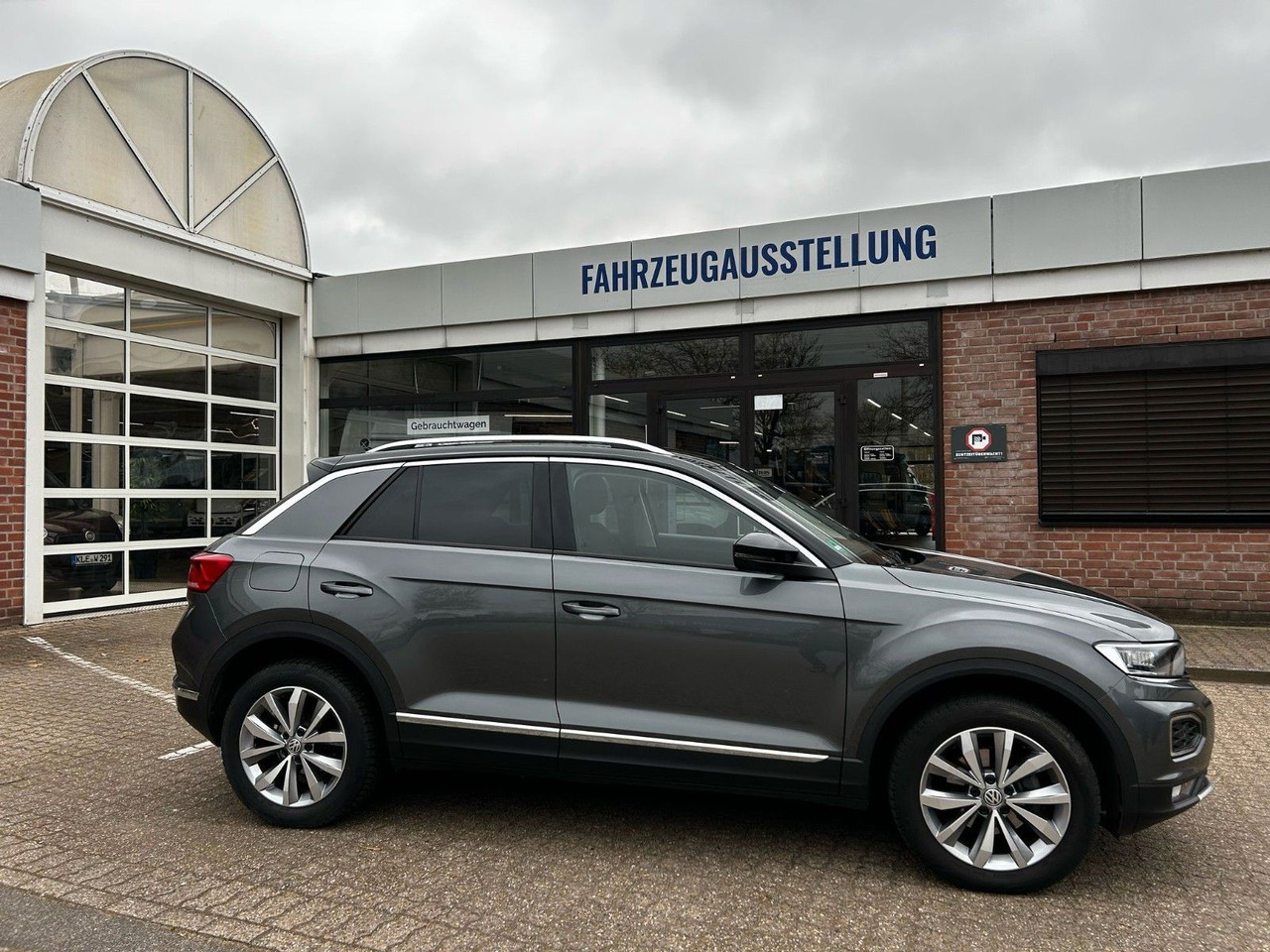 Volkswagen T-Roc Style - Visureigis: foto 2 Volkswagen T-Roc Style - Visureigis: foto 2