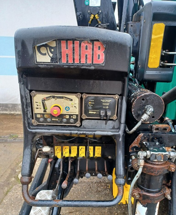 Savivartis sunkvežimis, Sunkvežimis su kranu MAN TGS 26.360: foto 8