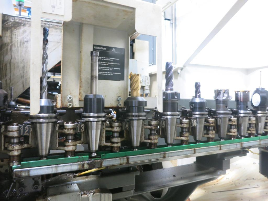 MAHO MH 600 C - CNC apdirbimo centras: foto 4 MAHO MH 600 C - CNC apdirbimo centras: foto 4
