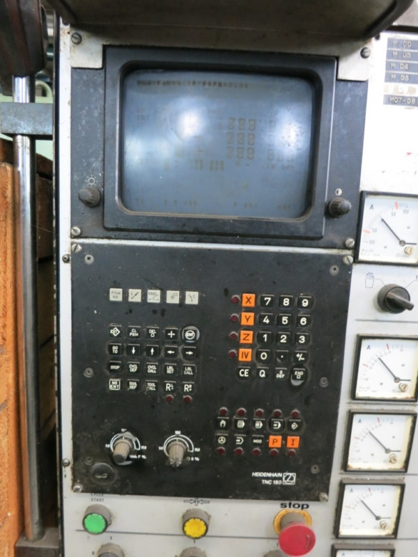 ZAYER KF4000CNC - Frezavimo staklės: foto 4 ZAYER KF4000CNC - Frezavimo staklės: foto 4
