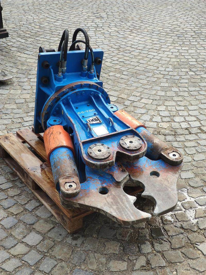 EMB CC700 - Hidraulinės žirklės: foto 2 EMB CC700 - Hidraulinės žirklės: foto 2