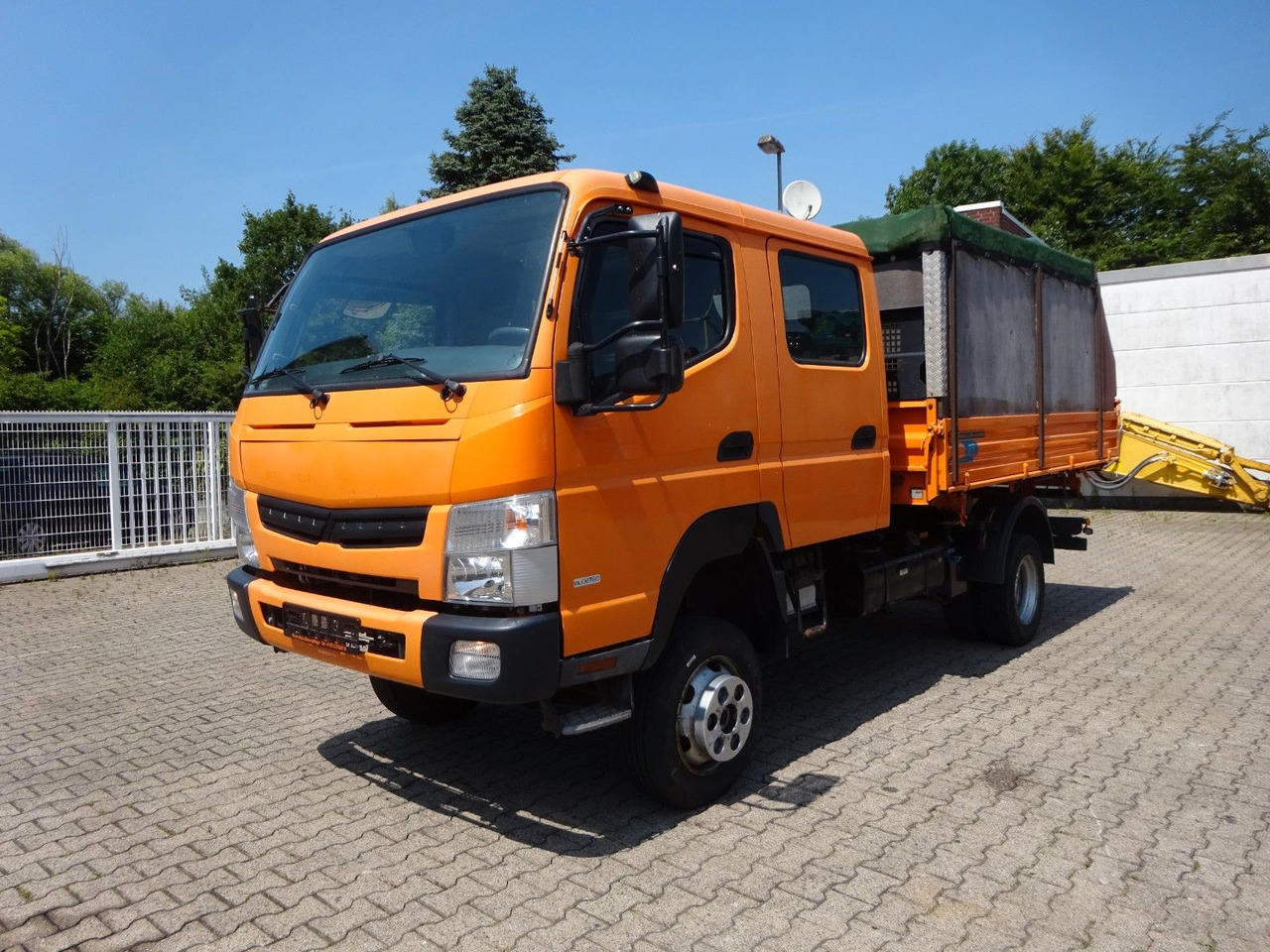 FUSO Canter Doppelkabine MEILLER 3Skipper 4x4 - Mažas savivartis: foto 3 FUSO Canter Doppelkabine MEILLER 3Skipper 4x4 - Mažas savivartis: foto 3