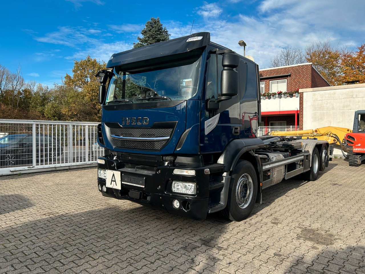 Iveco 460 Stralis MEILLER Abroller mit LIft-Lenkachse - Hook-lift sunkvežimis: foto 2 Iveco 460 Stralis MEILLER Abroller mit LIft-Lenkachse - Hook-lift sunkvežimis: foto 2