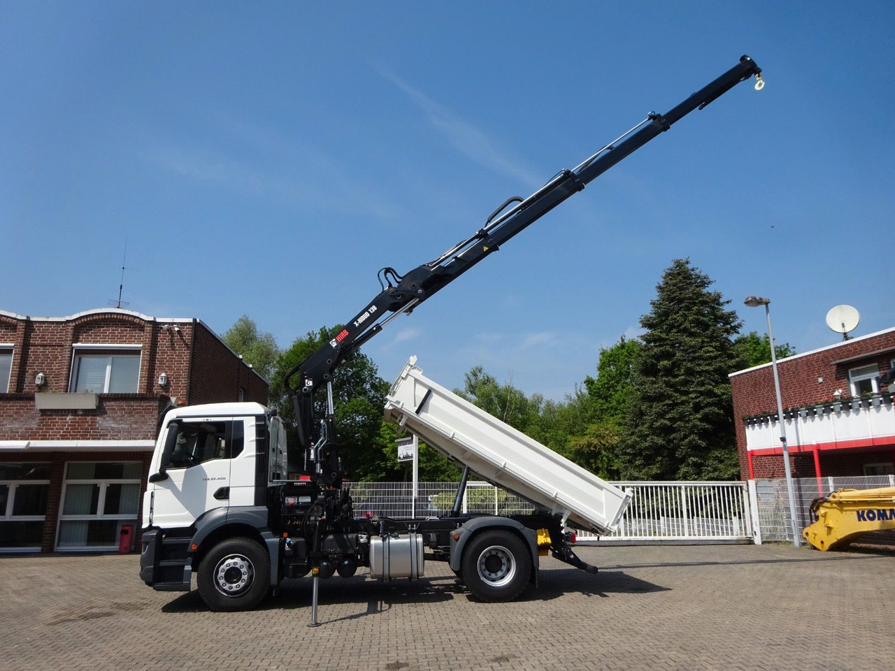 MAN 22.400 TGS + HIAB X-HIDUO 138 Kran - Savivartis sunkvežimis, Sunkvežimis su kranu: foto 2 MAN 22.400 TGS + HIAB X-HIDUO 138 Kran - Savivartis sunkvežimis, Sunkvežimis su kranu: foto 2