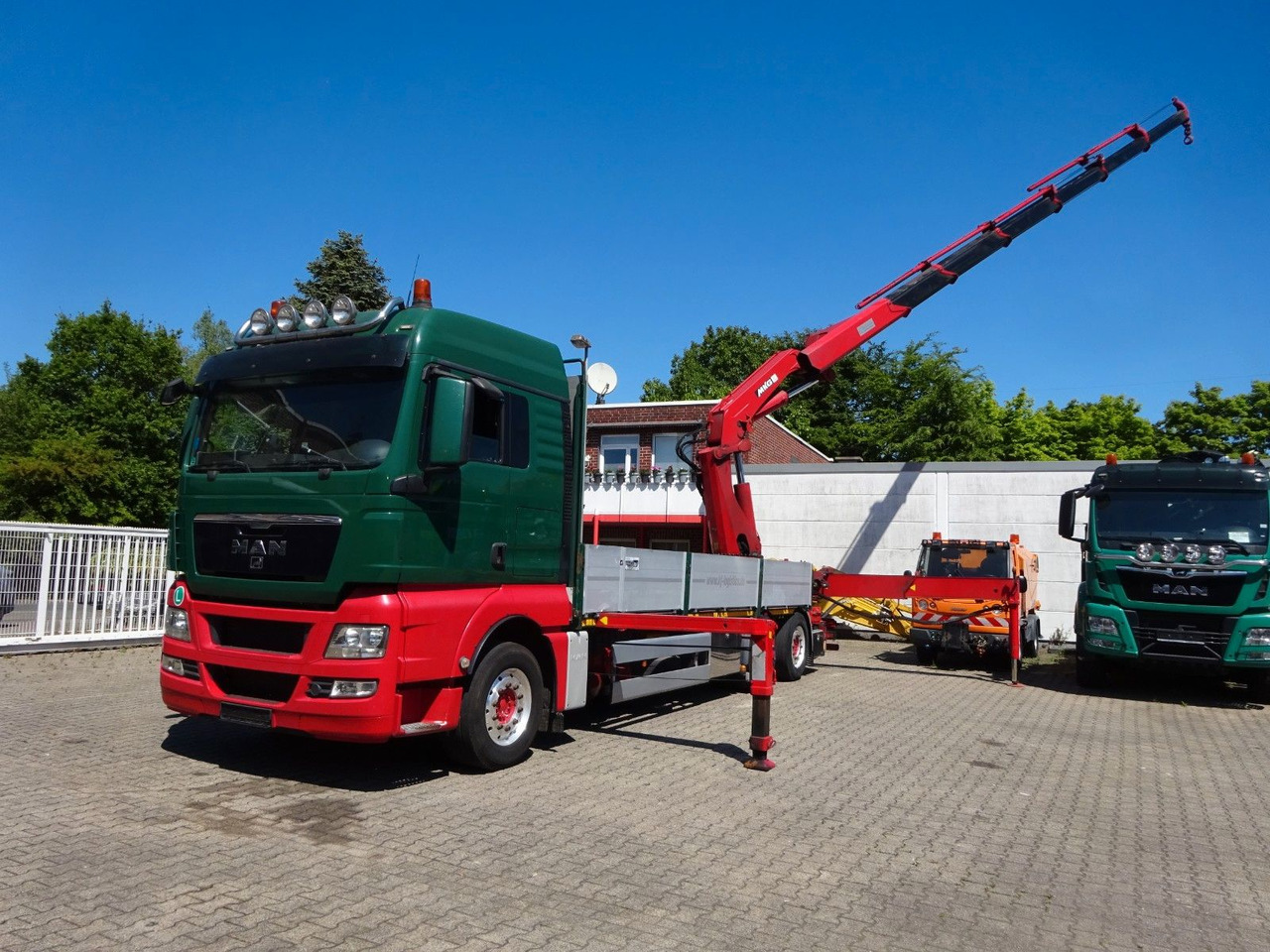 MAN 26.480 TGX + MKG HLK531 Kran +Lift-Lenkachse - Platforminis/ Bortinis sunkvežimis, Sunkvežimis su kranu: foto 5 MAN 26.480 TGX + MKG HLK531 Kran +Lift-Lenkachse - Platforminis/ Bortinis sunkvežimis, Sunkvežimis su kranu: foto 5