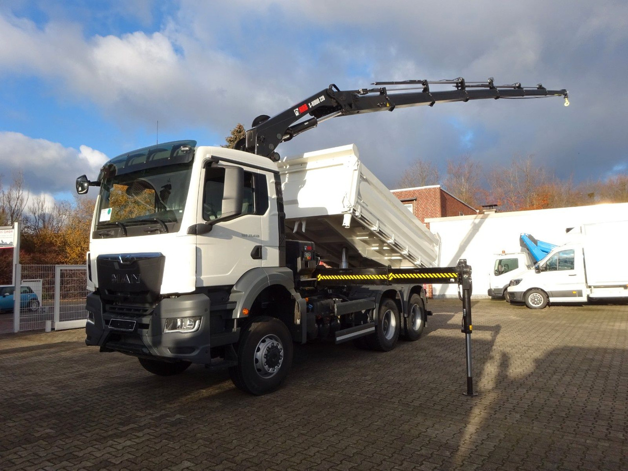 MAN 33.430 6x6 3-SEITENKIPPER KRAN HIAB 228- 6HYDRO - Savivartis sunkvežimis, Sunkvežimis su kranu: foto 3 MAN 33.430 6x6 3-SEITENKIPPER KRAN HIAB 228- 6HYDRO - Savivartis sunkvežimis, Sunkvežimis su kranu: foto 3
