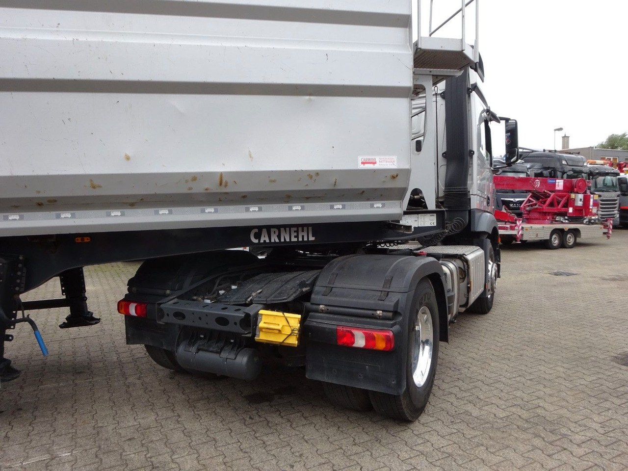 Vilkikas Mercedes-Benz 845 Actros SZM mit Hydraulik Pumpe 4x2: foto 8