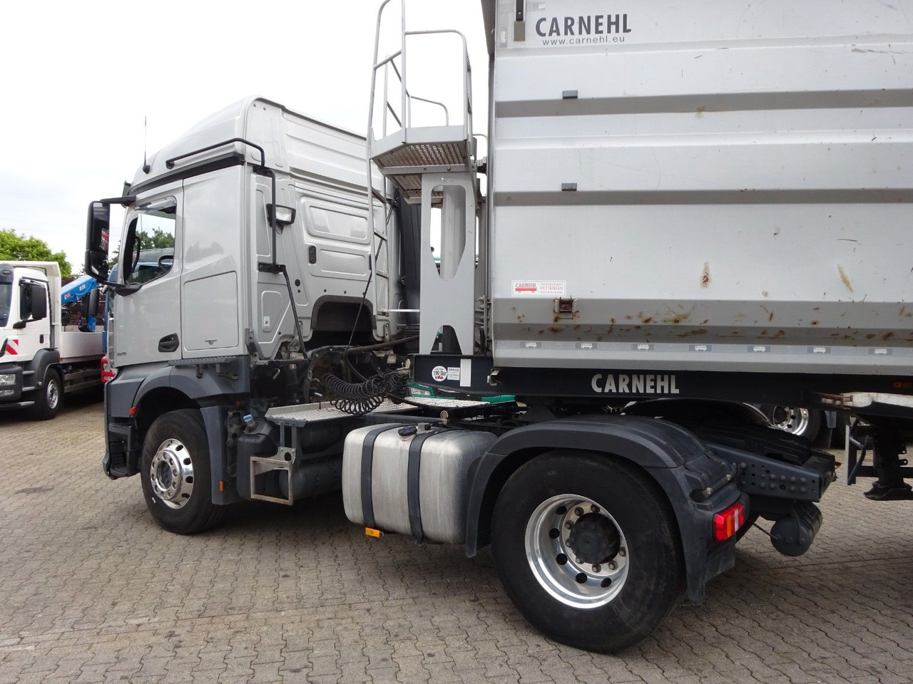 Vilkikas Mercedes-Benz 845 Actros SZM mit Hydraulik Pumpe 4x2: foto 6