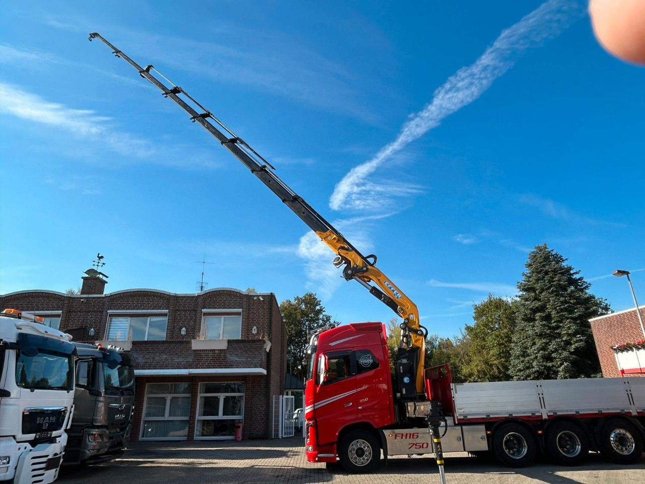 Volvo Autokran FH16 750 Pritsche EFFER 395/8S Lenk - Sunkvežimis su kranu: foto 3 Volvo Autokran FH16 750 Pritsche EFFER 395/8S Lenk - Sunkvežimis su kranu: foto 3