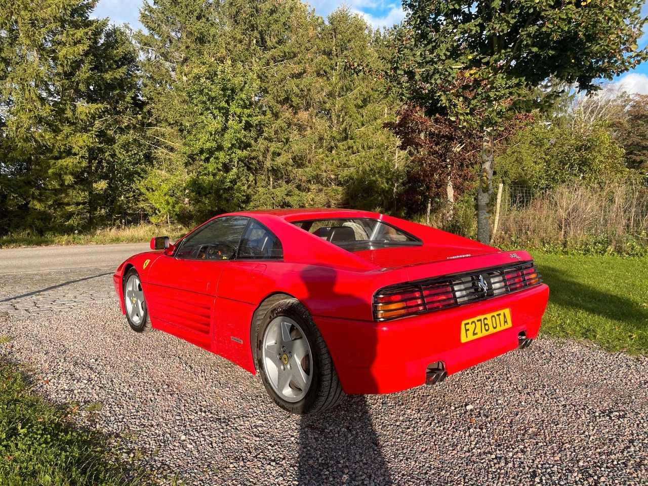 Ferrari 348 TB - Kupė: foto 3 Ferrari 348 TB - Kupė: foto 3