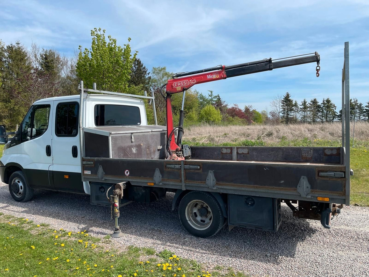 Iveco Daily 3.0 Fahrgestell Doppelkabine 50 C *Crane* - Bortinis automobilis, Komercinis automobilis su dviguba kabina: foto 2 Iveco Daily 3.0 Fahrgestell Doppelkabine 50 C *Crane* - Bortinis automobilis, Komercinis automobilis su dviguba kabina: foto 2