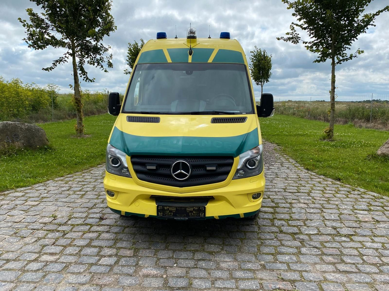 Mercedes-Benz Sprinter 519 CDI MAXI +Lift *20 000€ netto - Greitosios pagalbos automobilis: foto 2 Mercedes-Benz Sprinter 519 CDI MAXI +Lift *20 000€ netto - Greitosios pagalbos automobilis: foto 2