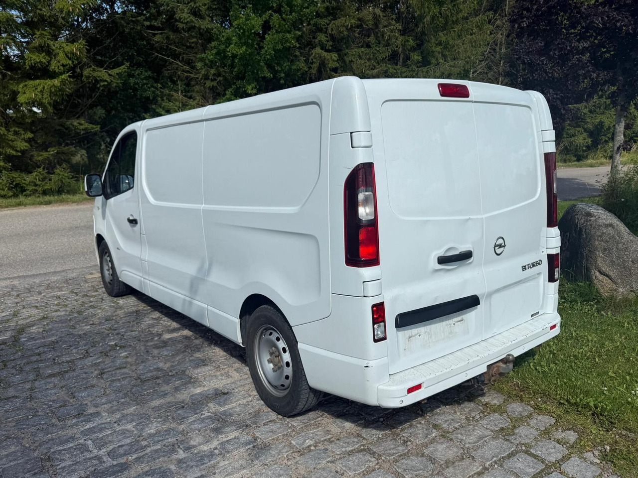 Opel Vivaro 1.6 cdti BiTurbo LANG *5800€ netto - Mažas furgonas: foto 3 Opel Vivaro 1.6 cdti BiTurbo LANG *5800€ netto - Mažas furgonas: foto 3