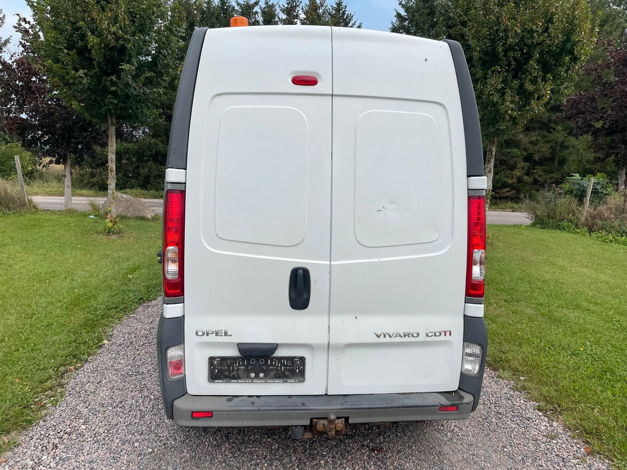 Opel Vivaro 2.0 CDTI L2H2 - Mažas furgonas: foto 4 Opel Vivaro 2.0 CDTI L2H2 - Mažas furgonas: foto 4