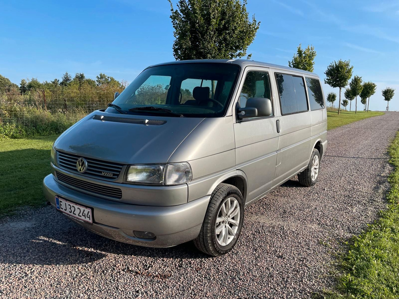 Volkswagen T4 Multivan Bus VR6 *12 000€ - Keleivinis furgonas: foto 1 Volkswagen T4 Multivan Bus VR6 *12 000€ - Keleivinis furgonas: foto 1