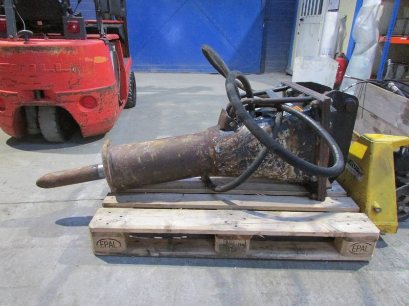 Bobcat Montabert HB 1180 Hydraulikhammer 4.500 EUR - Hidraulinis kūjis - Statybinė technika: foto 1 Bobcat Montabert HB 1180 Hydraulikhammer 4.500 EUR - Hidraulinis kūjis - Statybinė technika: foto 1
