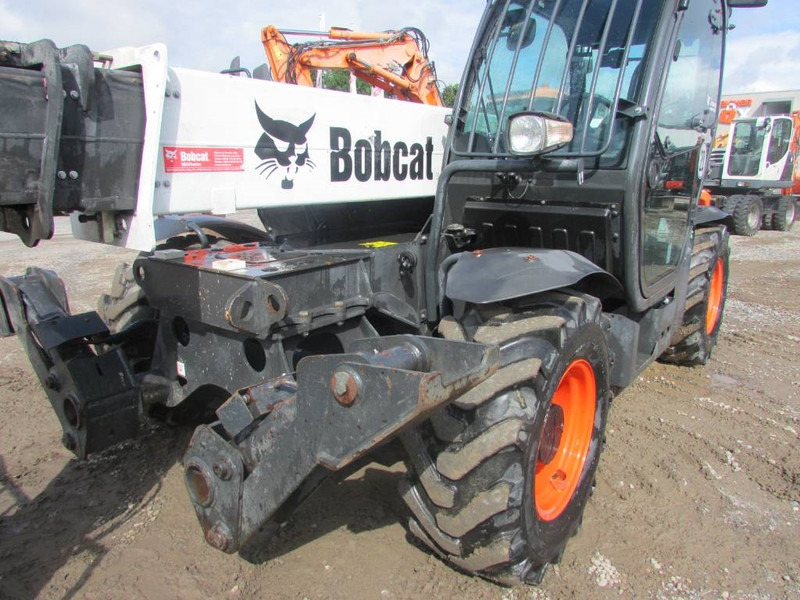 Bobcat T35.130 SB Teleskoplader 47.500 EUR - Teleskopinis krautuvas: foto 3 Bobcat T35.130 SB Teleskoplader 47.500 EUR - Teleskopinis krautuvas: foto 3