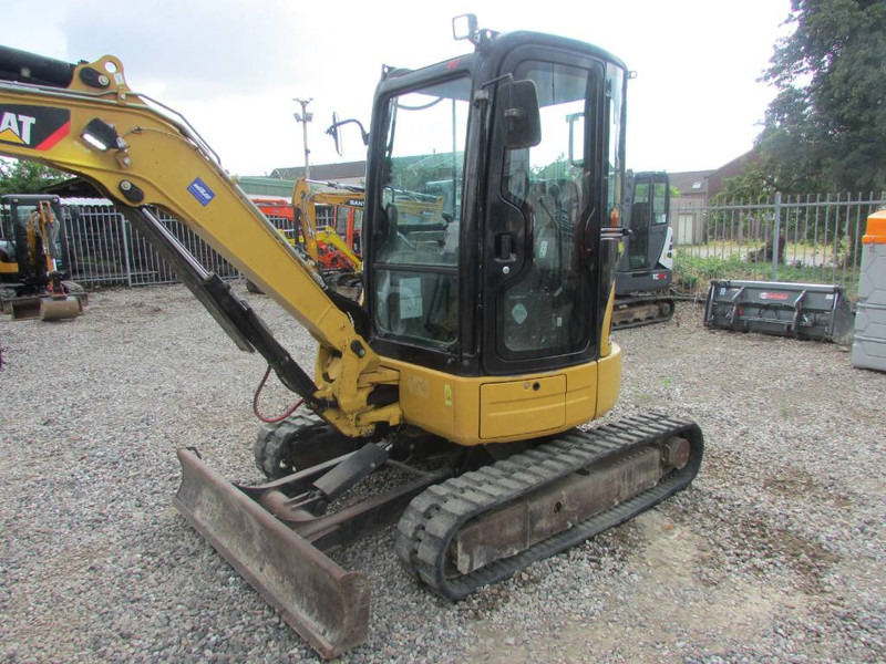 Cat 303.5 D CR Minibagger 21.500 EUR - Mini ekskavatorius: foto 2 Cat 303.5 D CR Minibagger 21.500 EUR - Mini ekskavatorius: foto 2