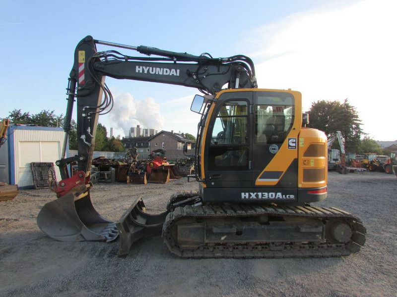 Hyundai HX 130 ALCR Kettenbagger 76.000 EUR / AC - Vikšrinis ekskavatorius: foto 1 Hyundai HX 130 ALCR Kettenbagger 76.000 EUR / AC - Vikšrinis ekskavatorius: foto 1