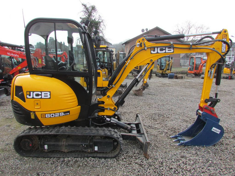 JCB 8029 CTS Minibagger 28.500 EUR 26C-1 8026 8030 - Mini ekskavatorius: foto 5 JCB 8029 CTS Minibagger 28.500 EUR 26C-1 8026 8030 - Mini ekskavatorius: foto 5