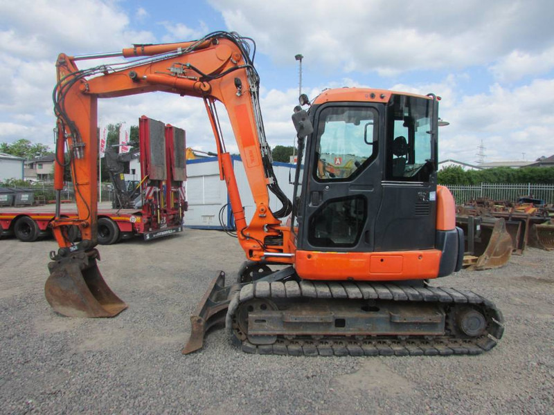 Komatsu PC 80 MR-3 /31.000 EUR - Mini ekskavatorius: foto 1 Komatsu PC 80 MR-3 /31.000 EUR - Mini ekskavatorius: foto 1