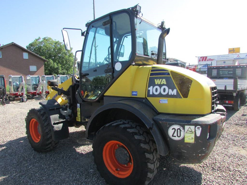 Komatsu WA 100 M-5 Radlader 14.000€ netto - Ratinis krautuvas: foto 4 Komatsu WA 100 M-5 Radlader 14.000€ netto - Ratinis krautuvas: foto 4