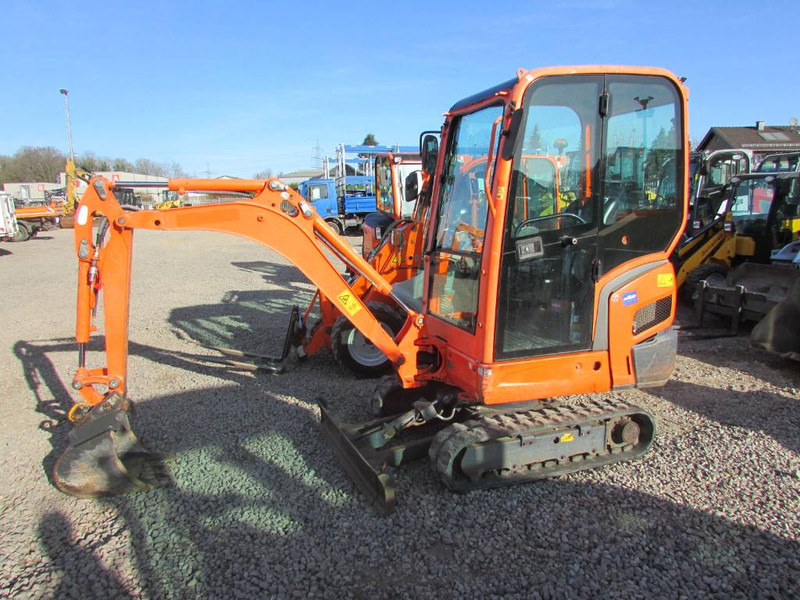 Kubota KX 016-4 Minibagger 14.250 EUR - Mini ekskavatorius: foto 1 Kubota KX 016-4 Minibagger 14.250 EUR - Mini ekskavatorius: foto 1