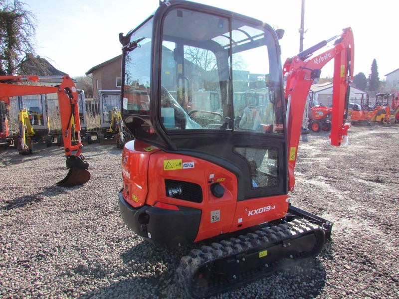 Kubota KX 019-4 HI Minibagger 26.500 EUR - Mini ekskavatorius: foto 4 Kubota KX 019-4 HI Minibagger 26.500 EUR - Mini ekskavatorius: foto 4