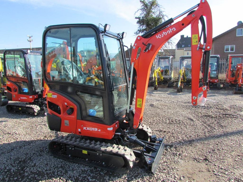 Kubota KX 019-4 HI Minibagger 26.500 EUR - Mini ekskavatorius: foto 3 Kubota KX 019-4 HI Minibagger 26.500 EUR - Mini ekskavatorius: foto 3