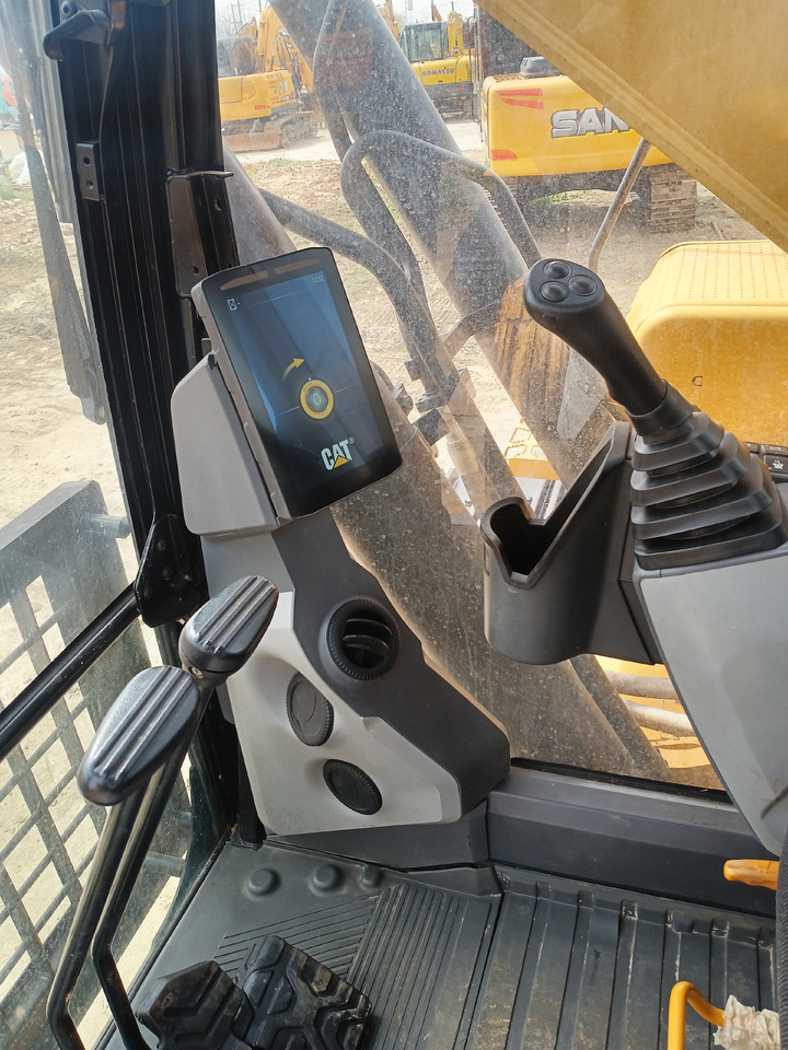 Vikšrinis ekskavatorius CATERPILLAR 336GC: foto 7