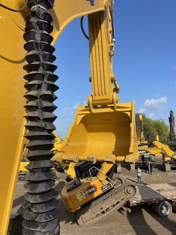 CATERPILLAR 349D2L - Vikšrinis ekskavatorius: foto 3 CATERPILLAR 349D2L - Vikšrinis ekskavatorius: foto 3