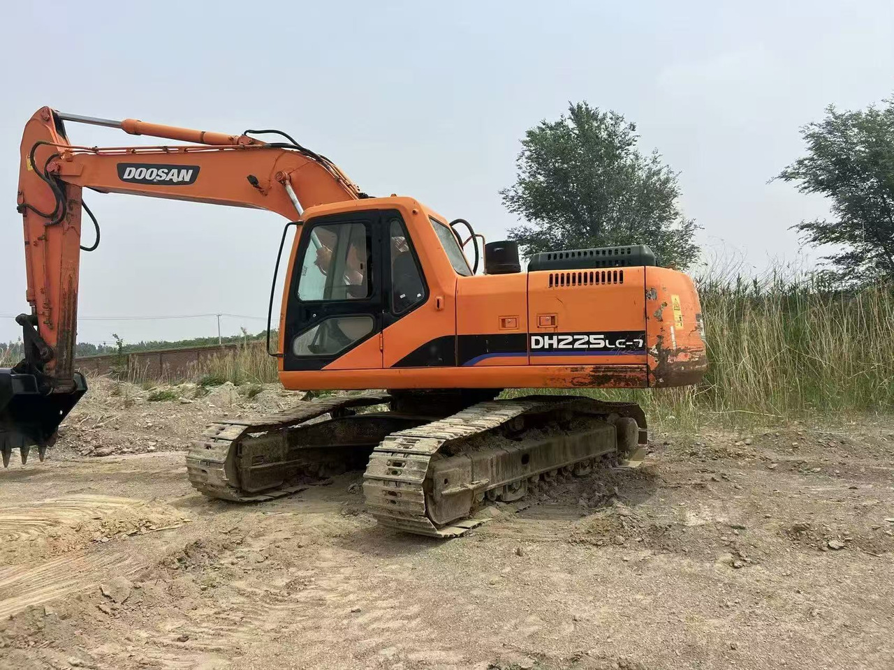 DOOSAN DH225LC-7 - Vikšrinis ekskavatorius: foto 4 DOOSAN DH225LC-7 - Vikšrinis ekskavatorius: foto 4