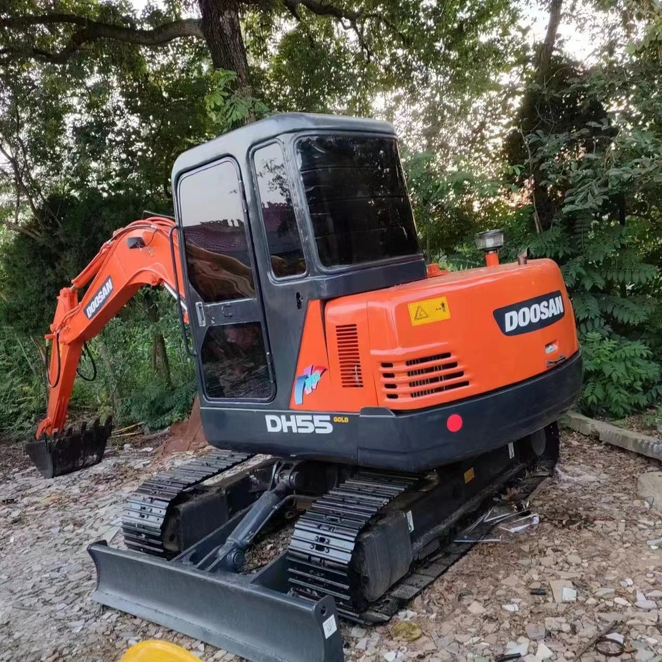 Doosan DH 55 - Mini ekskavatorius: foto 2 Doosan DH 55 - Mini ekskavatorius: foto 2