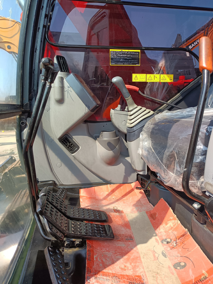 HITACHI ZX75 - Vikšrinis ekskavatorius: foto 4 HITACHI ZX75 - Vikšrinis ekskavatorius: foto 4