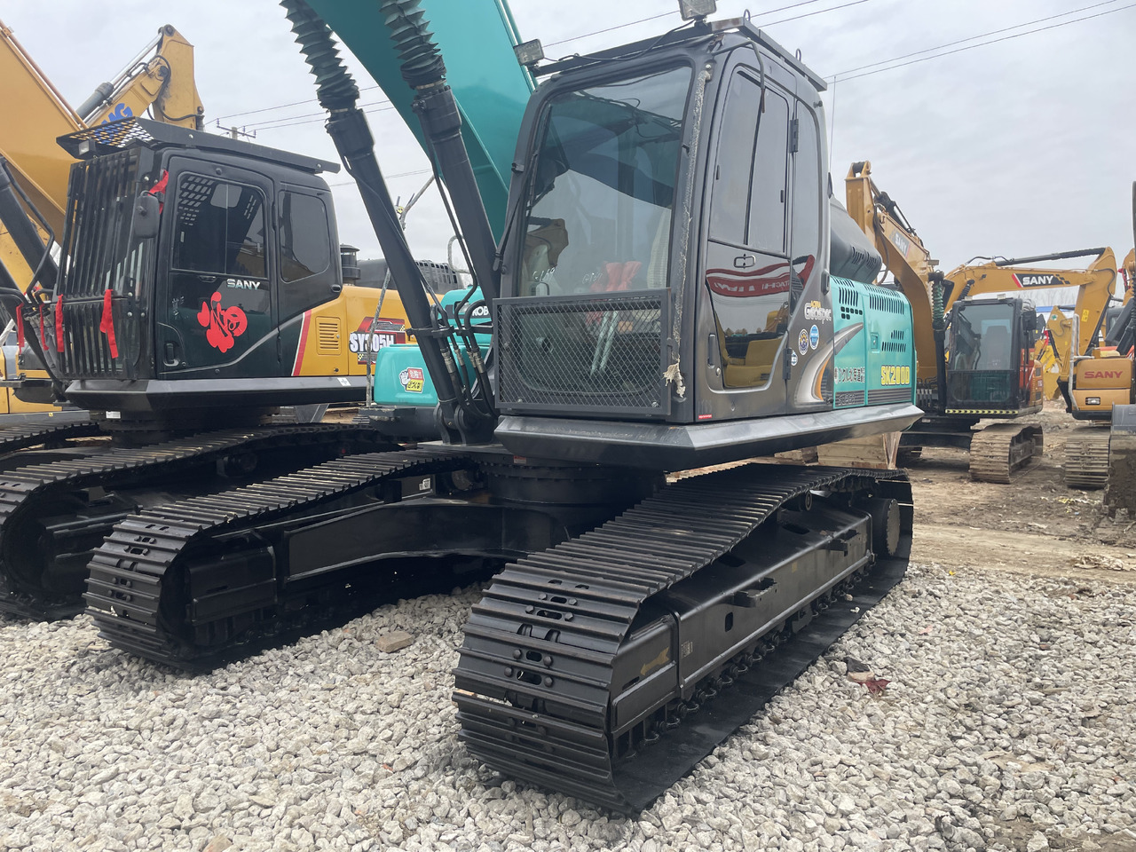 KOBELCO SK200-8 - Vikšrinis ekskavatorius: foto 5 KOBELCO SK200-8 - Vikšrinis ekskavatorius: foto 5