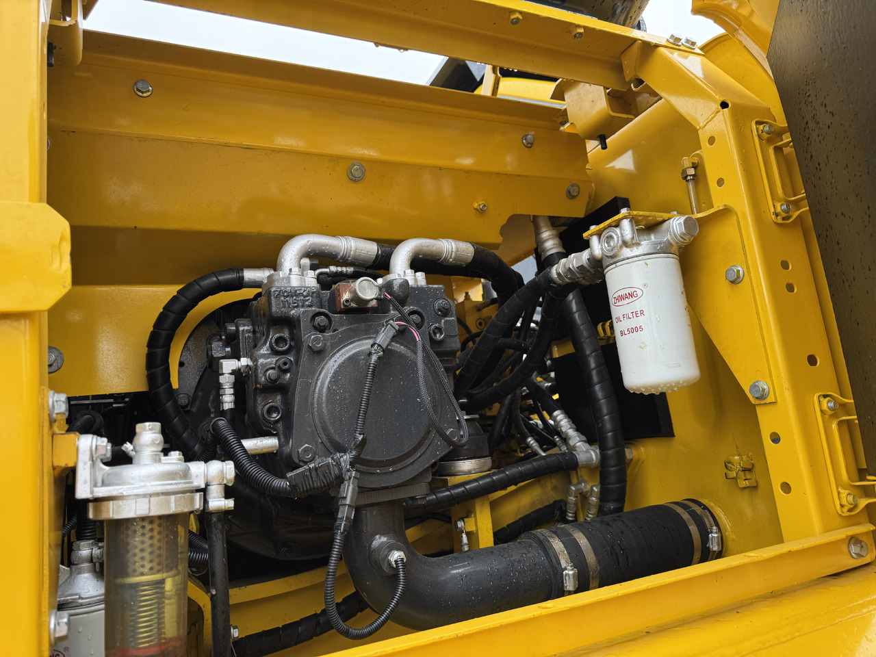 KOMATSU PC160 - Vikšrinis ekskavatorius: foto 5 KOMATSU PC160 - Vikšrinis ekskavatorius: foto 5