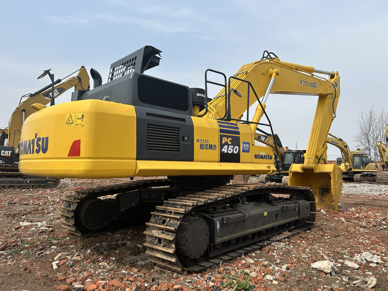 KOMATSU PC450-8 - Vikšrinis ekskavatorius: foto 2 KOMATSU PC450-8 - Vikšrinis ekskavatorius: foto 2