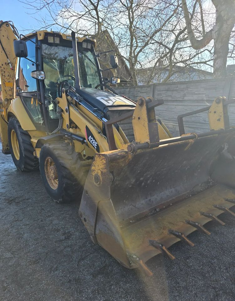 Caterpillar - Ekskavatorius-krautuvas: foto 2 Caterpillar - Ekskavatorius-krautuvas: foto 2