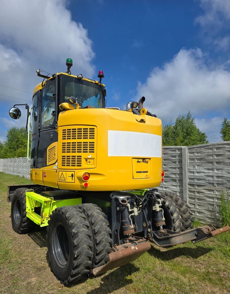 Komatsu - Ratinis ekskavatorius: foto 3 Komatsu - Ratinis ekskavatorius: foto 3