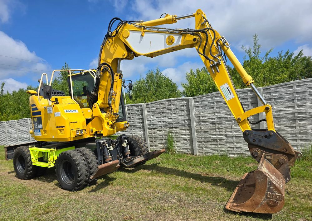 Komatsu - Ratinis ekskavatorius: foto 2 Komatsu - Ratinis ekskavatorius: foto 2