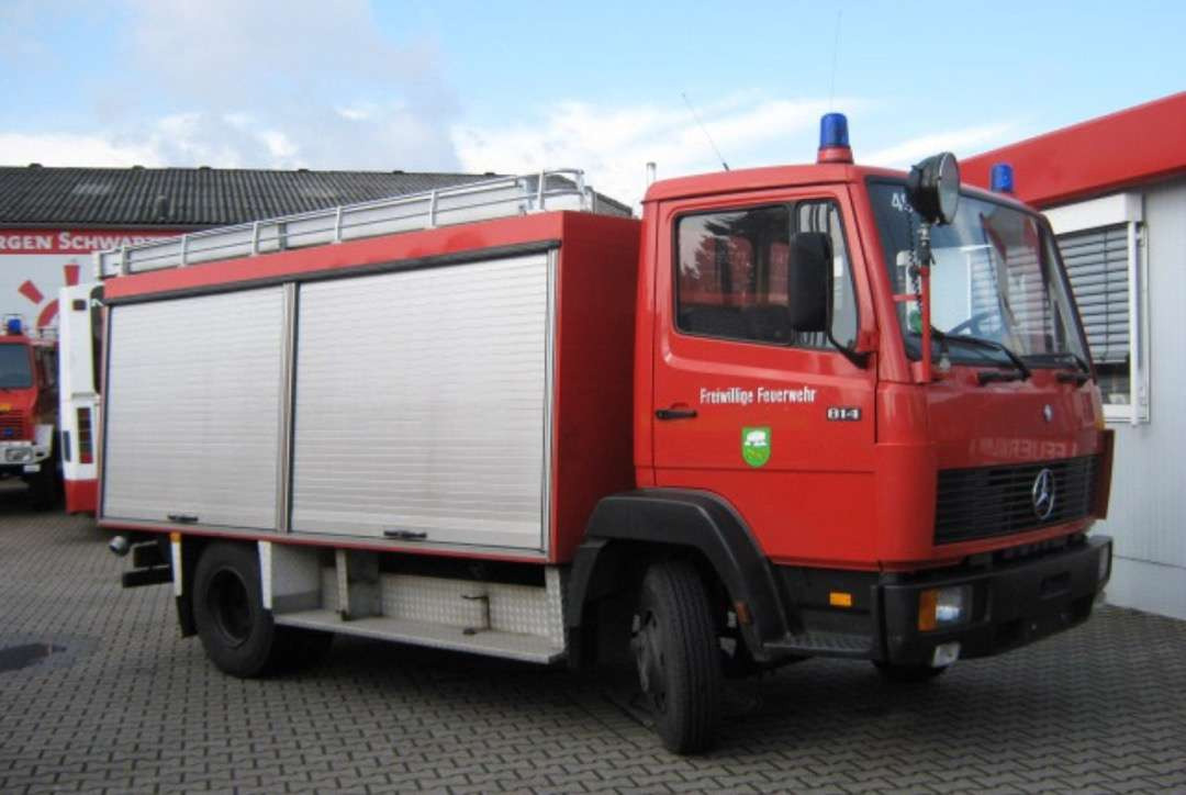 1989 Mercedes-Benz 814 / Redningsbil - Gaisrinė mašina: foto 1 1989 Mercedes-Benz 814 / Redningsbil - Gaisrinė mašina: foto 1