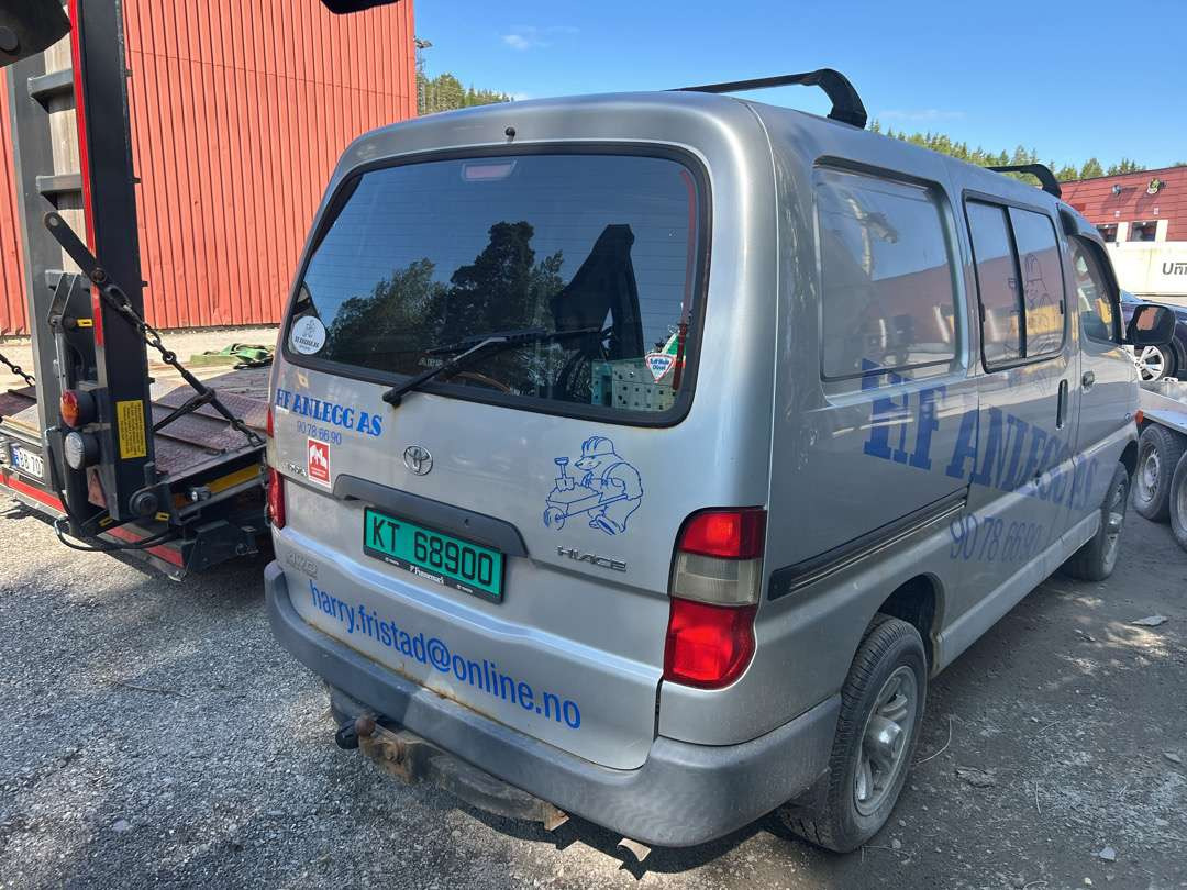 2005 Varebil TOYOTA HIACE 4WD EU-Godkjent - Krovininis mikroautobusas: foto 3 2005 Varebil TOYOTA HIACE 4WD EU-Godkjent - Krovininis mikroautobusas: foto 3