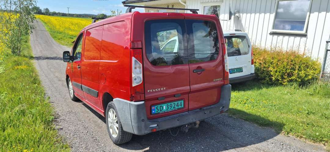2007 Varebil PEUGEOT EXPERT - lang utgave (rep.-objekt) - Krovininis mikroautobusas: foto 3 2007 Varebil PEUGEOT EXPERT - lang utgave (rep.-objekt) - Krovininis mikroautobusas: foto 3